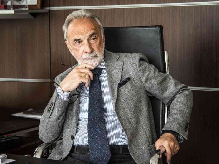 Remuzzi: «Quarantene e Dad? Così possono essere evitate»