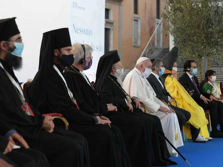 La preghiera interreligiosa per la pace: «Popoli fratelli, terra futura»