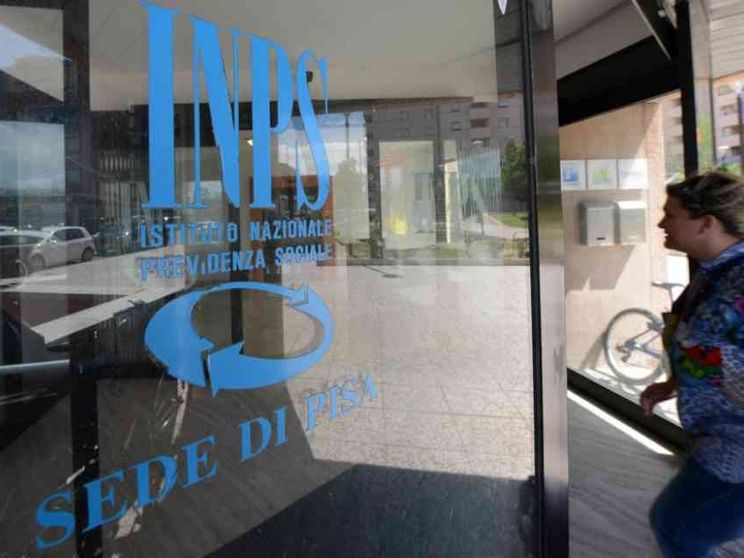 Assegno unico per i figli, la corsa dell'Inps per recuperare i ritardi