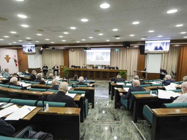 Consiglio permanente Cei: «No a respingimenti dai Paesi in guerra»