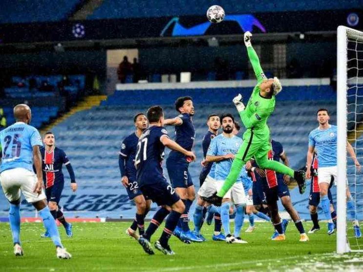 Fede e parate, Navas portiere dell'anima