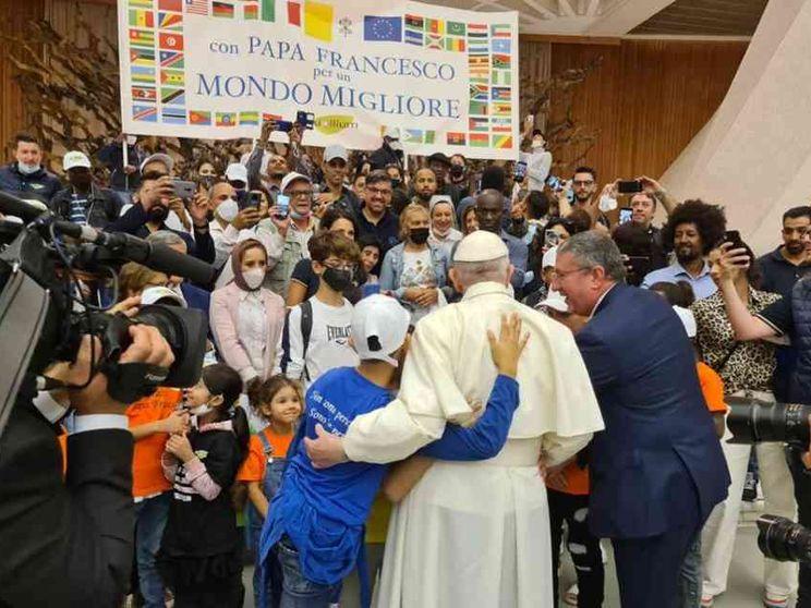 "Mondo migliore", cambia la gestione del centro di accoglienza ed è emergenza