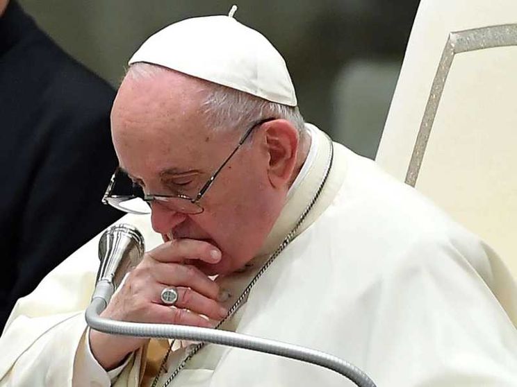 Abusi in Francia, il Papa: è il momento della vergogna, la mia e la nostra