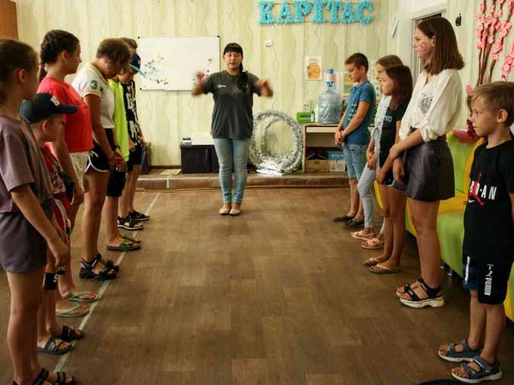 Curare l'ansia dei bambini nell'unica guerra in Europa