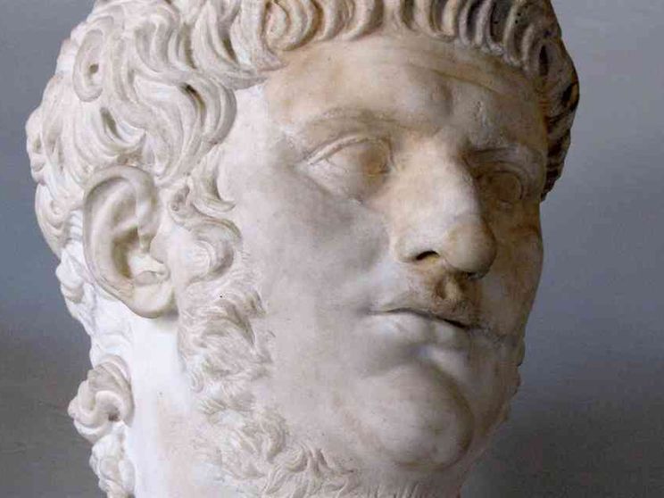 Il vero Nerone, la statura e l'orrore