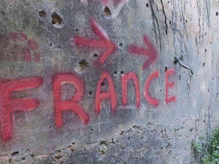 Migranti, quel bivio tra morte e paradiso sopra Mentone