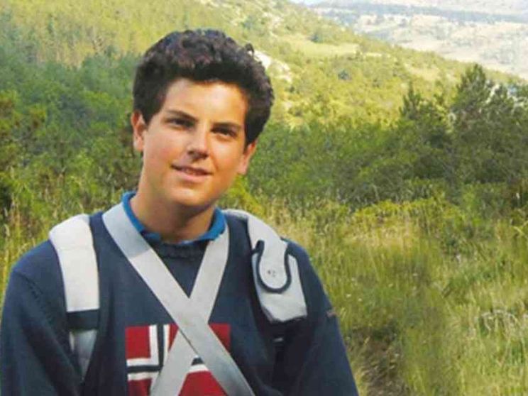 «Fate come Carlo Acutis, non bruciate la libertà»