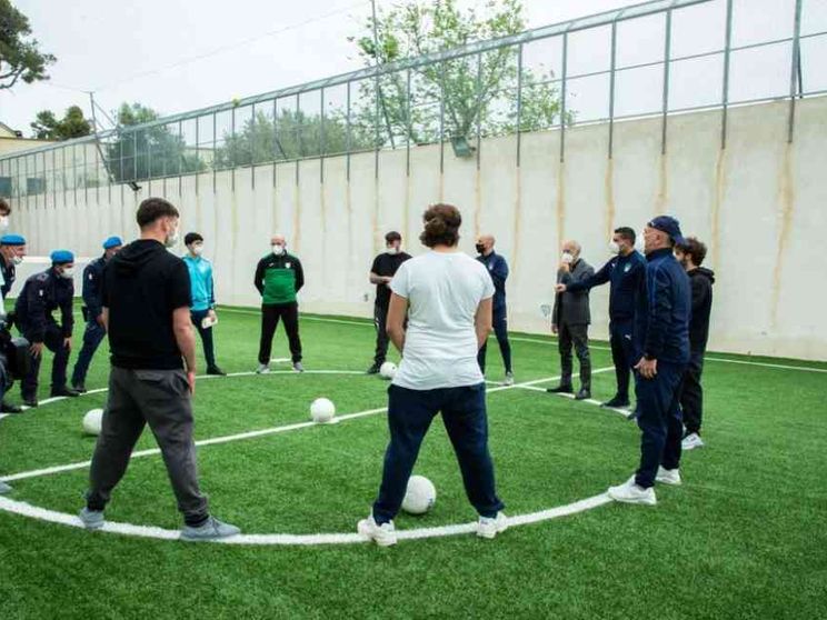 Nisida, i ragazzi dentro sono i "mister" di domani
