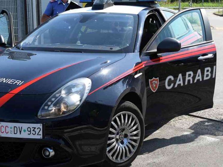 Parroco aggredito e ferito con un coltello. Arrestato l'aggressore