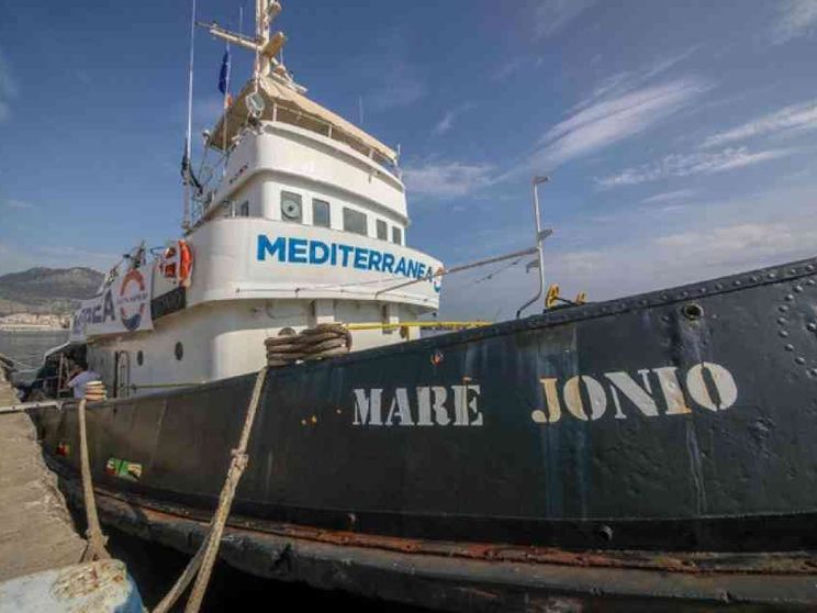 Chiesta archiviazione per Mare Jonio: "Soccorrere non è mai reato"