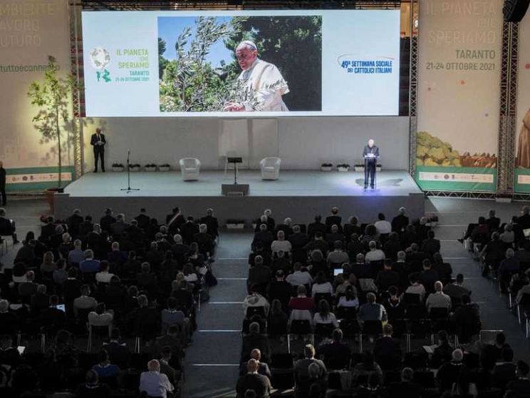 Il Papa alla Settimana Sociale: «L'ora della svolta»