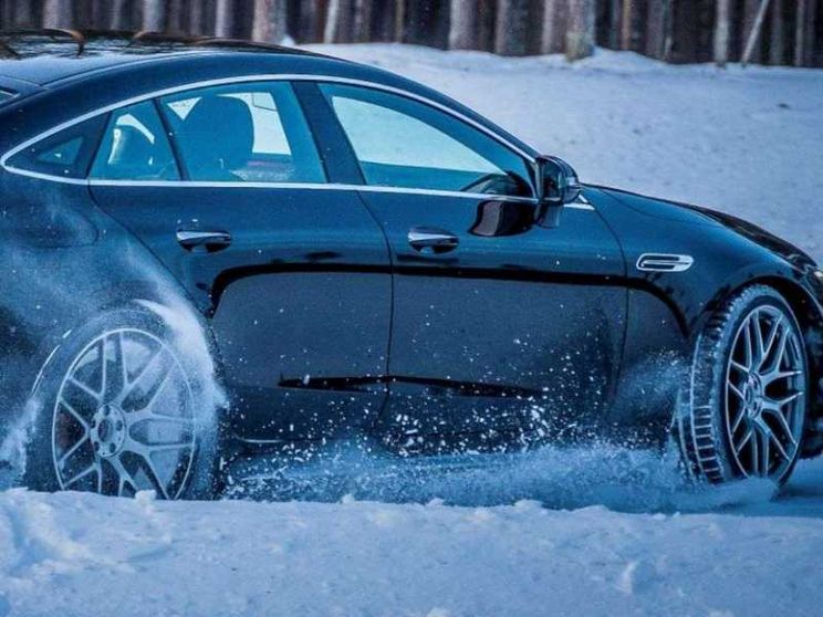E' ora dei pneumatici invernali, ecco cosa occorre sapere