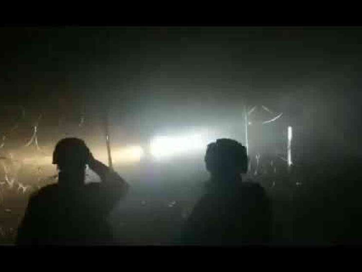 Nuovi scontri al confine polacco. Trovato morto un giovane rifugiato siriano