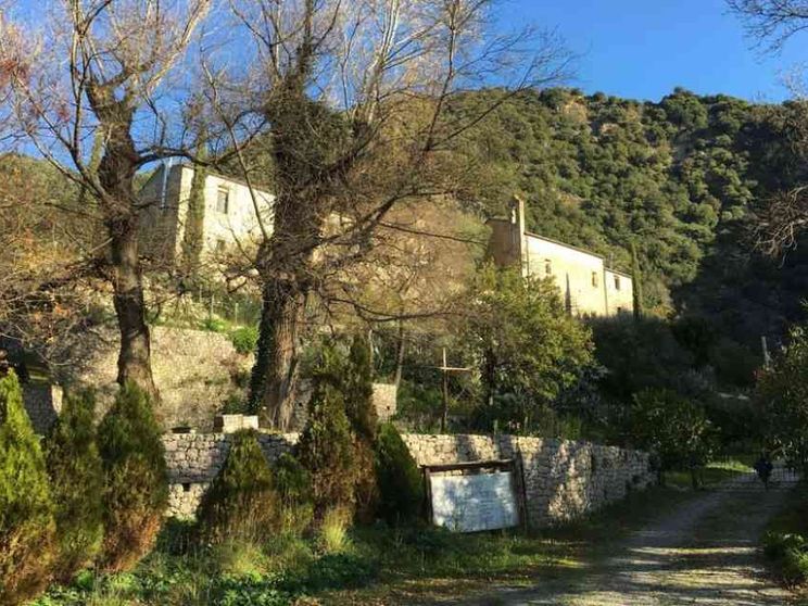 Gli eremiti che ascoltano il silenzio: chi sono in Italia