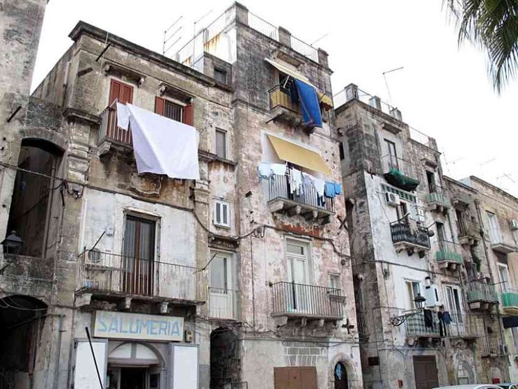 Taranto, per le case a 1 euro offerte pure da Usa e Brasile