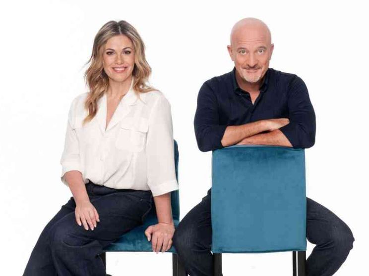 Torna su Canale 5 la comicità di Zelig