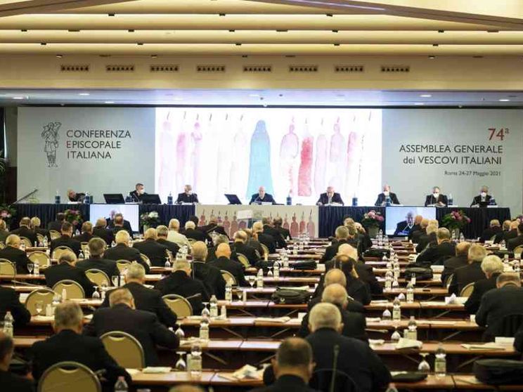 Lunedì 22 al via l'assemblea Cei. I vescovi incontreranno papa Francesco