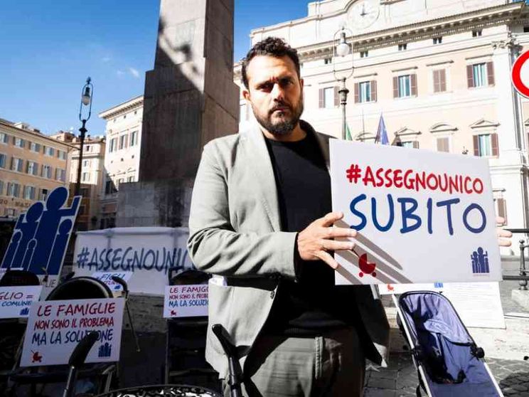 De Palo: «Con l’assegno per i figli riparte il dialogo tra le generazioni»