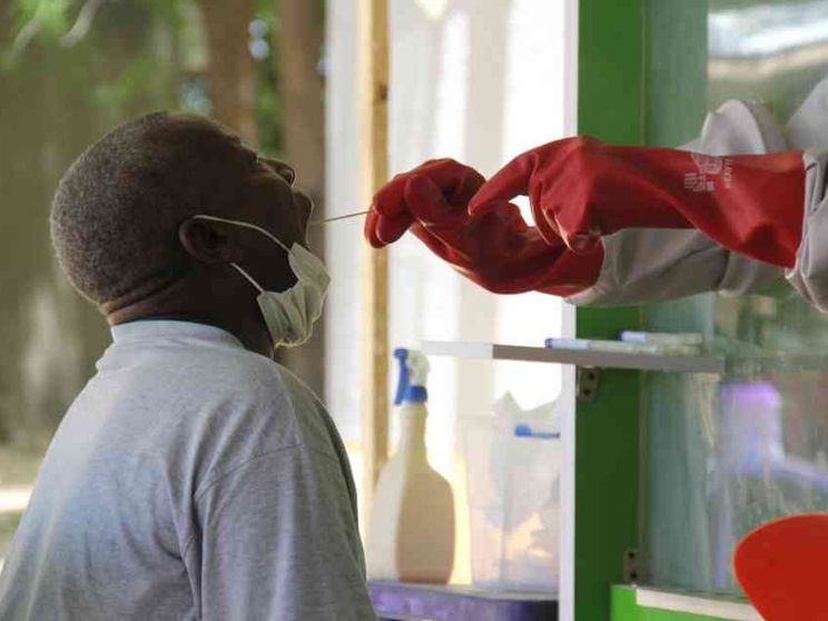 Vaccini, la Terza Via dell'Europa mette all'angolo i Paesi poveri