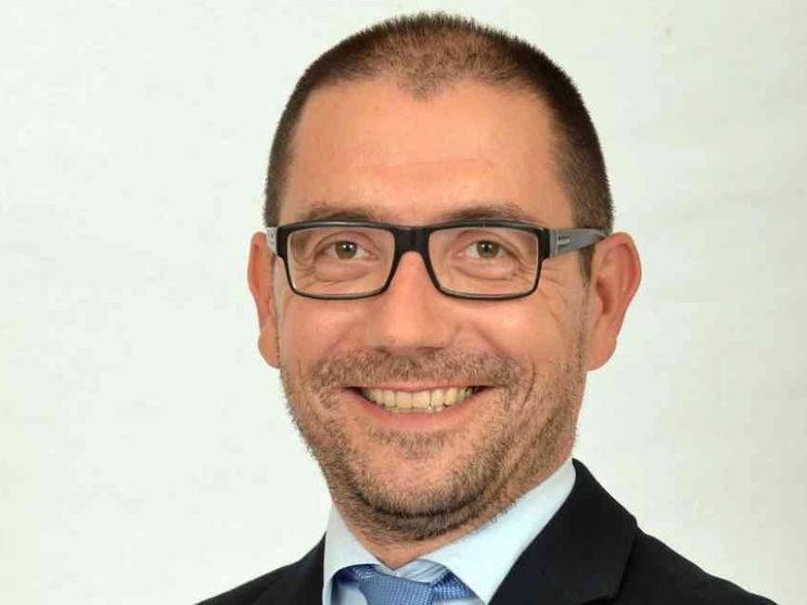 Una proposta: si smetta di odiare tanto chi soffre