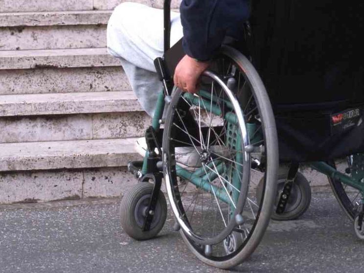 Suicidio assistito: «Io, malata di Sla, dico a 'Mario': la vita vale sempre»