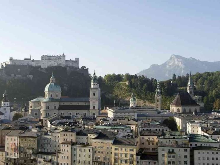 In fallimento l'azienda che produce i cioccolatini dedicati a Mozart