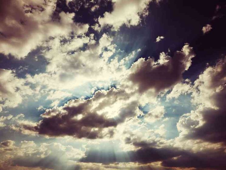 Le nuvole, specchio di sé e strada verso il divino