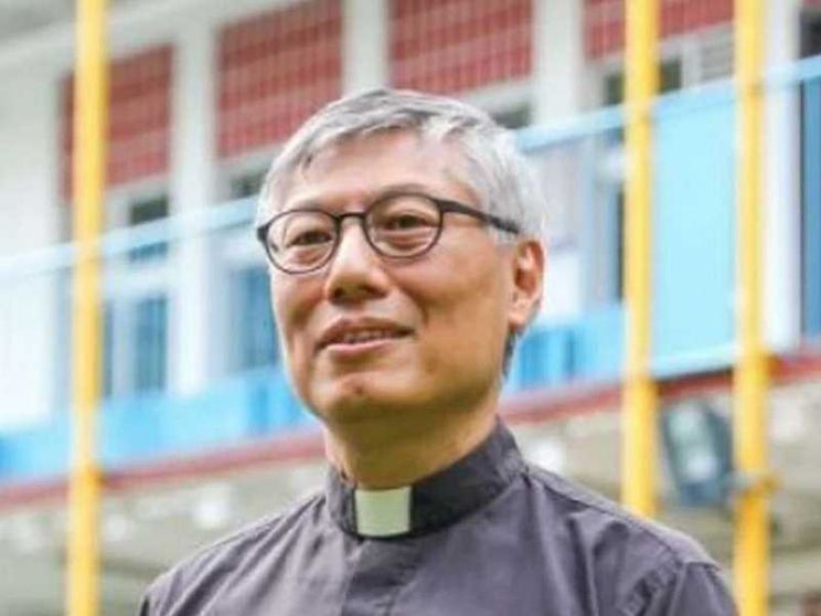 Un vescovo gesuita per Hong Kong, Chiesa di frontiera