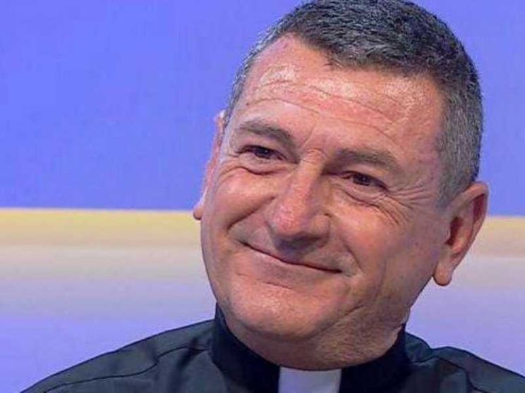 Dal piccolo schermo all'altare, Fabrizio Gatta ordinato sacerdote