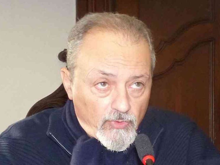 Il teologo Salvino Leone: «Paternità, serve una nuovo bioetica»