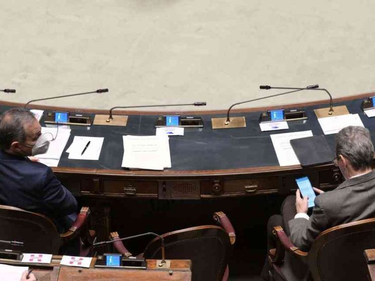 Eutanasia e suicidio assistito, la Camera apre il confronto. I punti critici