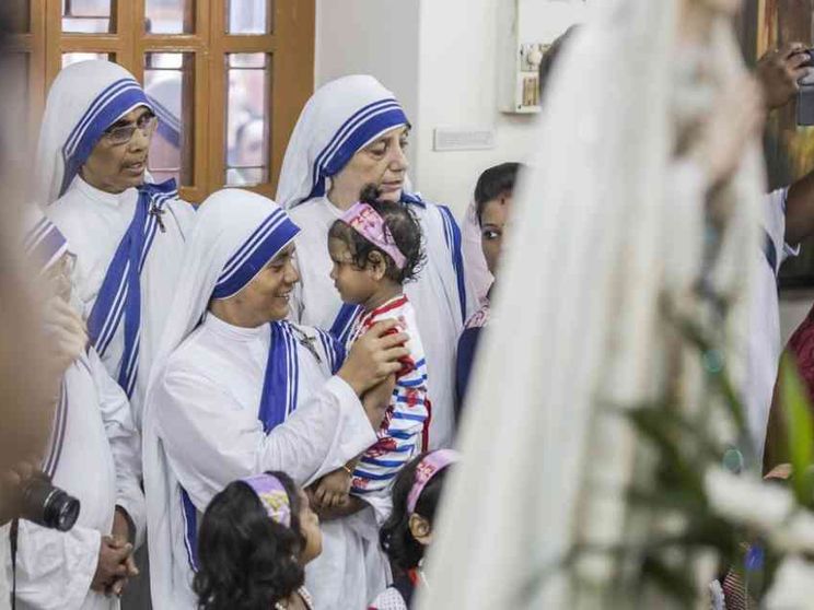 Suore di Madre Teresa denunciate per "conversione" di giovani nelle case rifugio