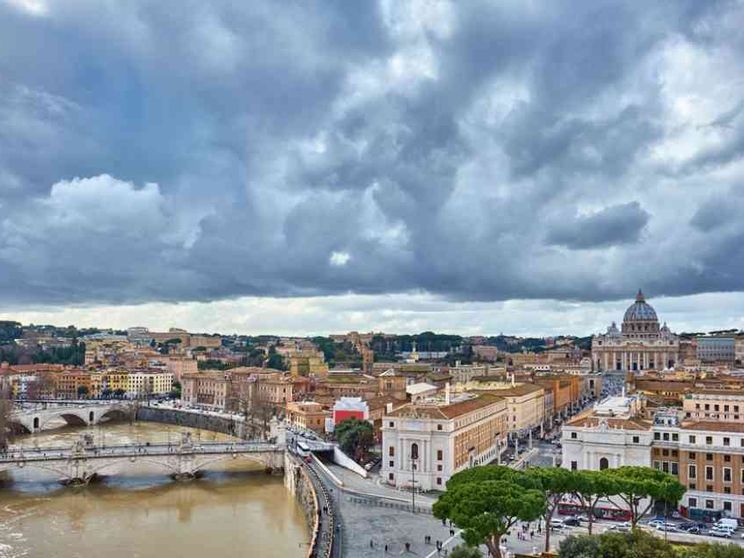 La disparità si costruisce anche col mattone