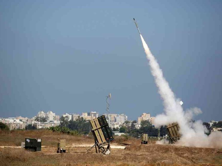 50 scienziati e premi Nobel: via il 2% alle spese militari, più pace nel mondo