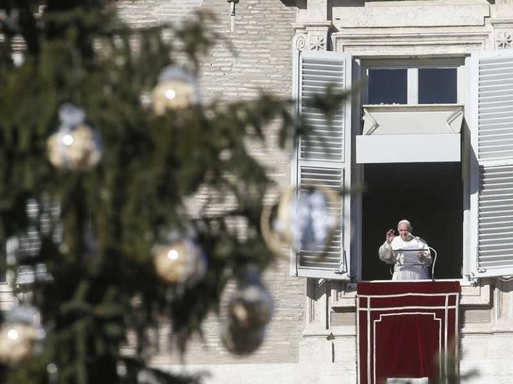 Papa Francesco: portare la gioia di Gesù è il primo atto di carità