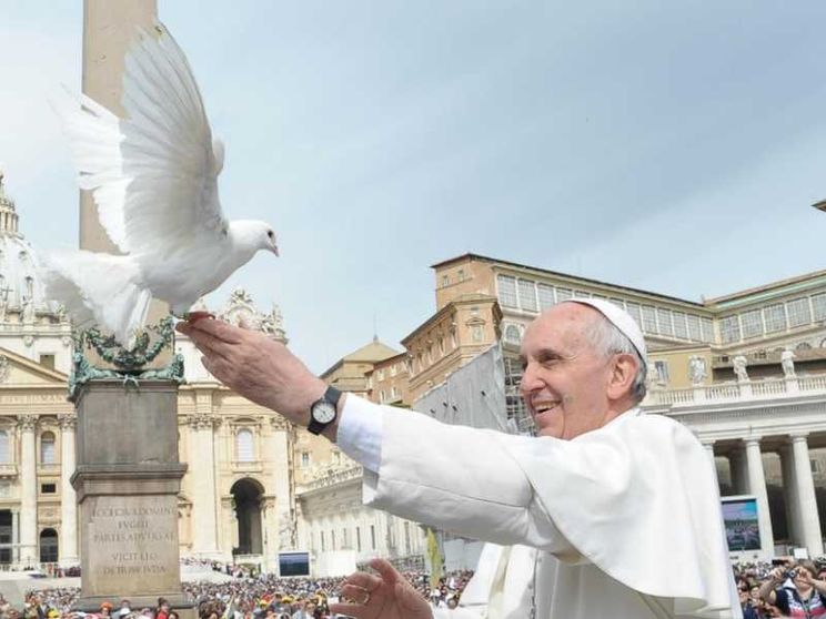 Papa Francesco: le tre vie per costruire la pace duratura