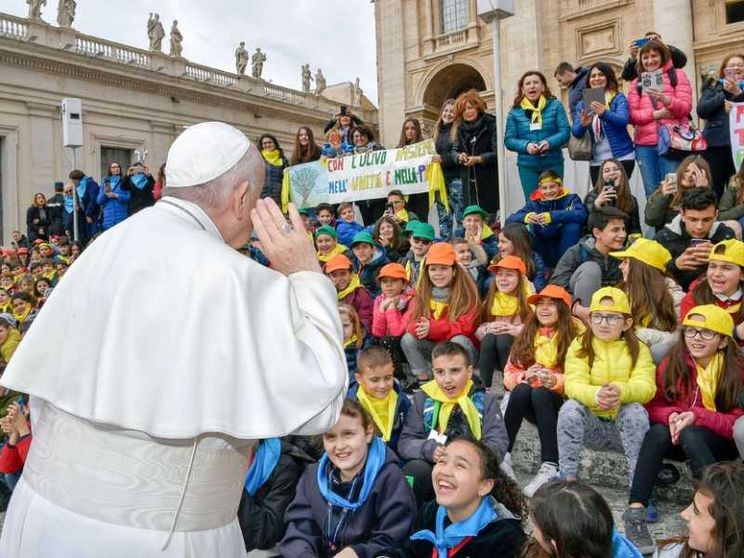 Il Papa: l'inverno demografico azzera il futuro di tutti