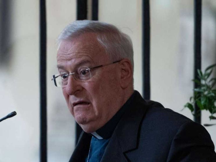 Il cardinale Bassetti costantemente monitorato. «Ha un lieve raffreddore»