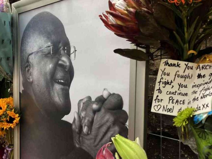 Tutu, l'uomo di fede e di pace che fece crollare l'apartheid