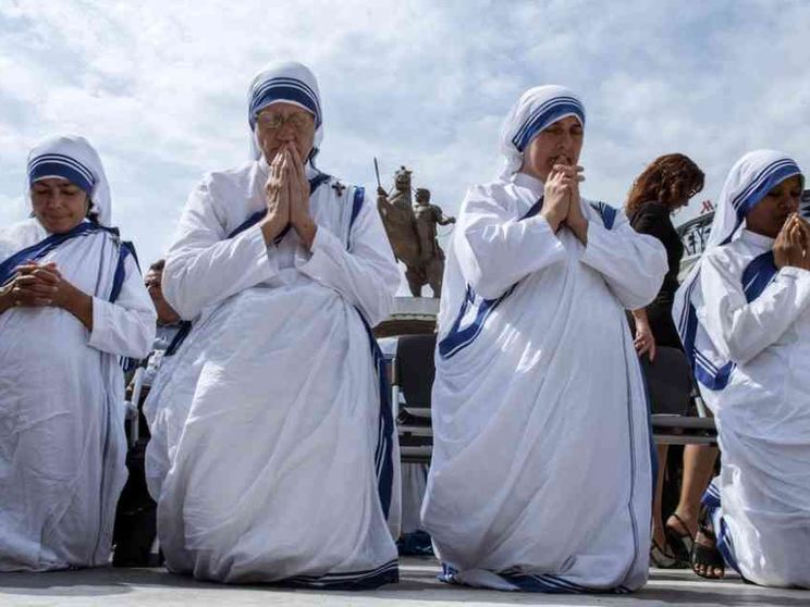 Il blocco dei conti esteri, le suore di Madre Teresa: il governo spieghi
