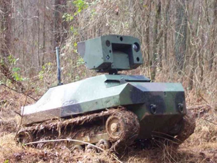 Le armi autonome e i dilemmi che pongono: come regolarle? E chi ne risponde?