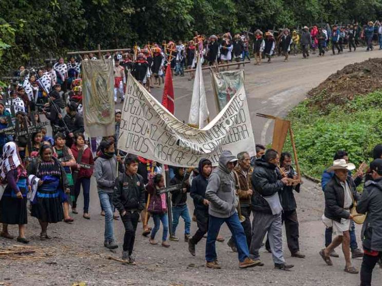 Gli zapatisti del Chiapas tengono testa ai narcos