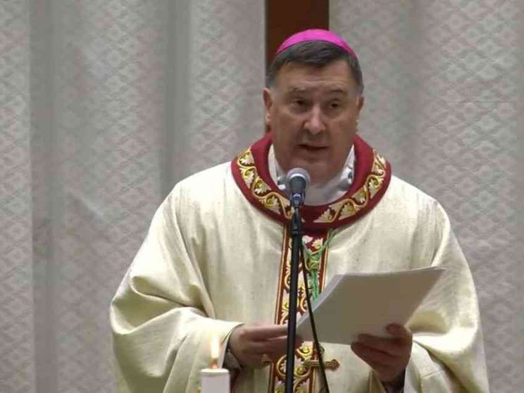 Catanzaro-Squillace abbraccia l'arcivescovo Maniago