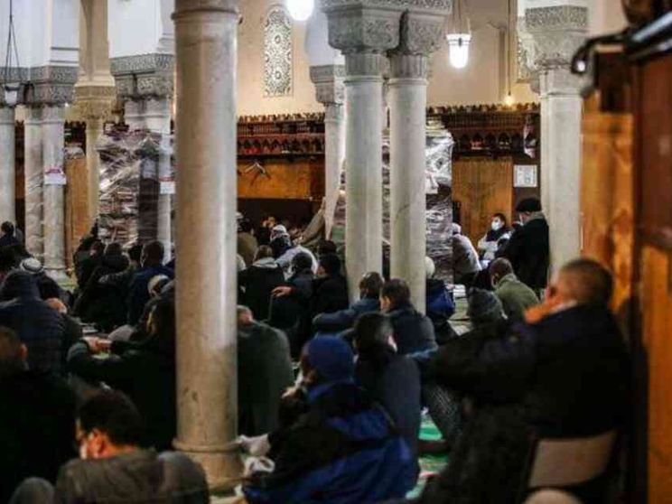 Il governo francese chiude anche la moschea di Cannes