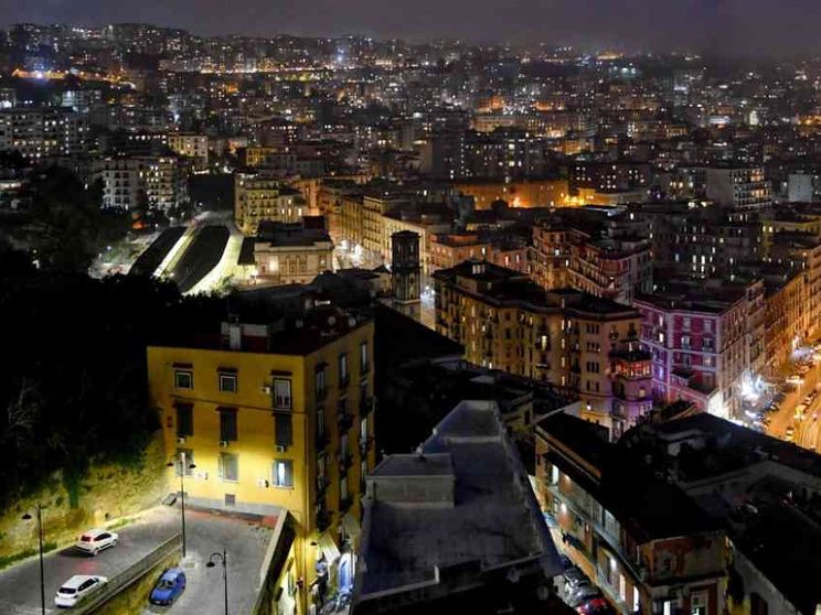 Cuore a cuore, faccia a faccia. Così aiutiamo i senza casa nella notte fredda