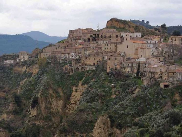 A Matera coworking in un ex convento per cervelli di ritorno