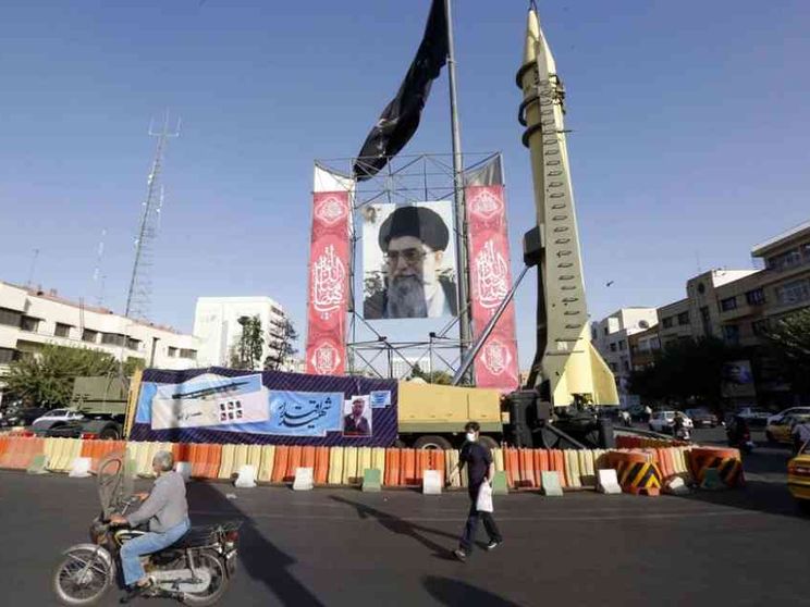 L'Italia rompa il fronte Nato: «Firmi lo stop all'atomica»