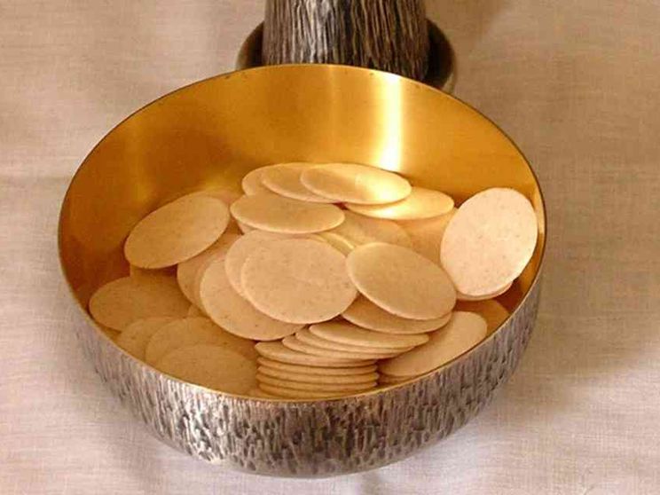 Le Messe in diretta tv e social di sabato 15 e domenica 16 gennaio 2022