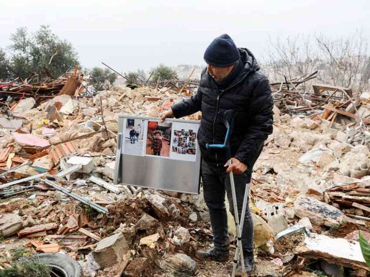 Demolita a Sheikh Jarrah la casa di palestinesi divenuta simbolo degli sfratti