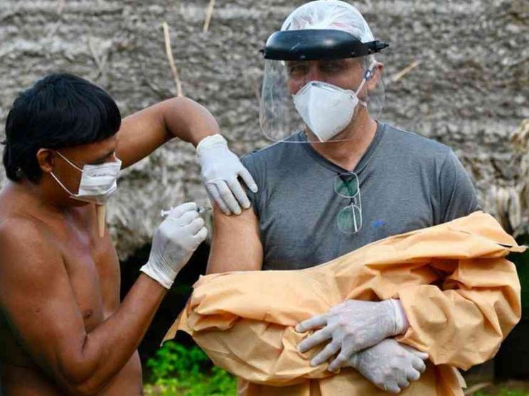 «Quella foto a "Enea" l'ho fatta io. Le fake fanno più danni del Covid»